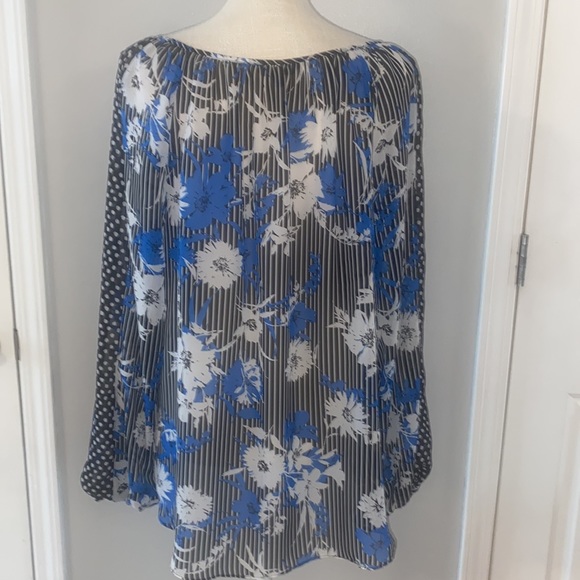 Apt. 9 Chiffon Long Sleeve Blouse - Picture 5 of 10